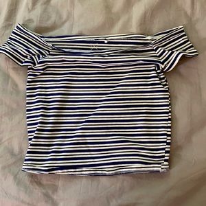 Pacsun Basics Off-the-shoulder crop top